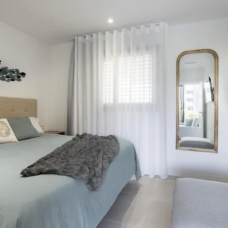 Premium Garden With Private Pool In Higueron Fuengirola
